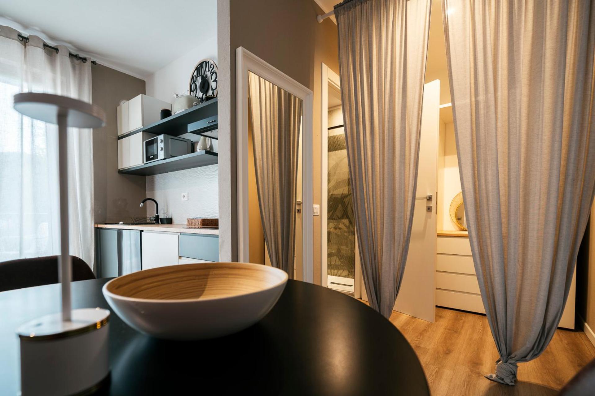 Mistral Apartments ปุนโตเน ดิ สการ์ลีโน ภายนอก รูปภาพ